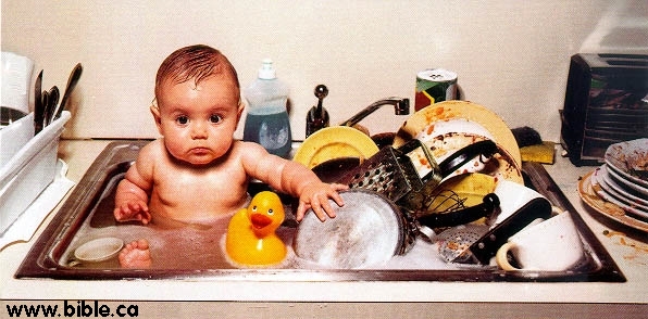[تصویر:  dirty-dishes-baby.jpg]